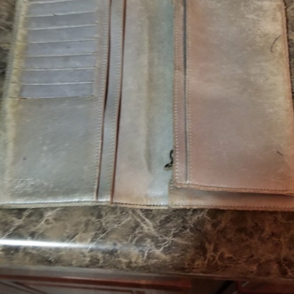 CHANEL WALLET - Picture 2 of 5